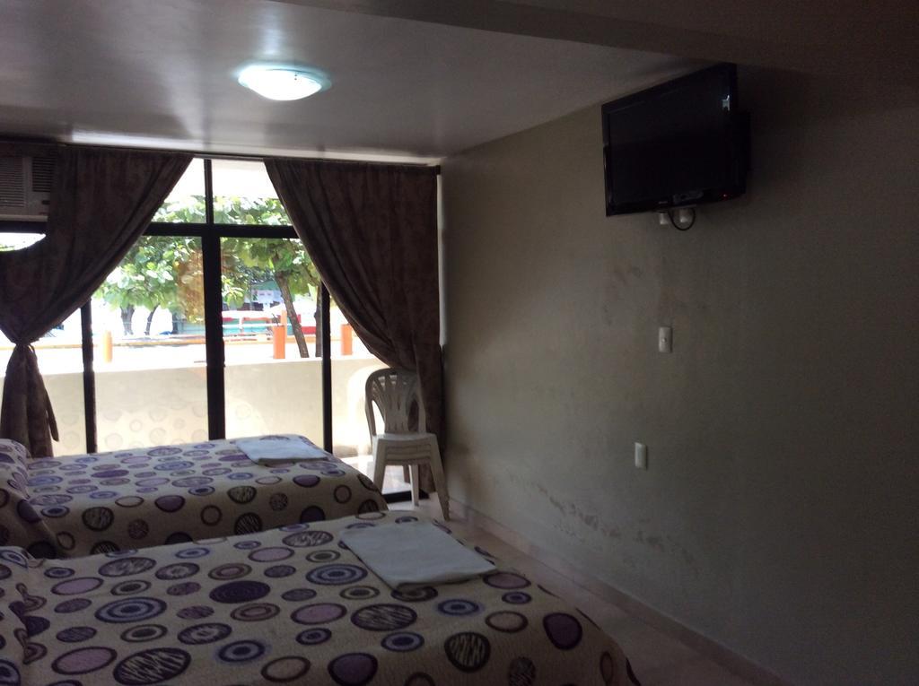 Hotel Juros 카테마코 객실 사진