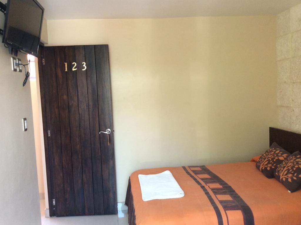 Hotel Juros 카테마코 외부 사진