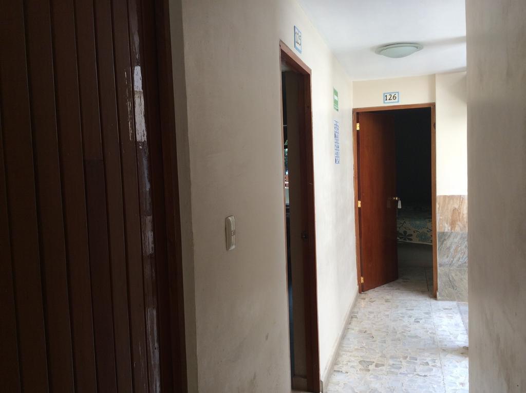 Hotel Juros 카테마코 외부 사진